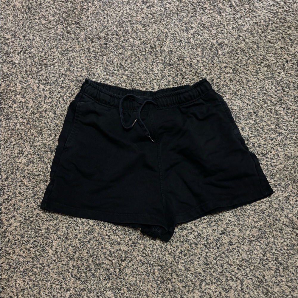 Glowmode shorts black